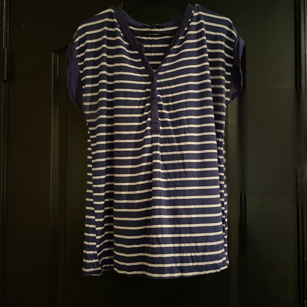 Cable and Gauge navy and white striped shirt